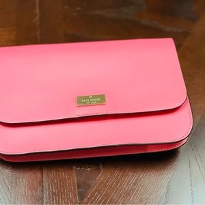 Kate spade clutch nearly new